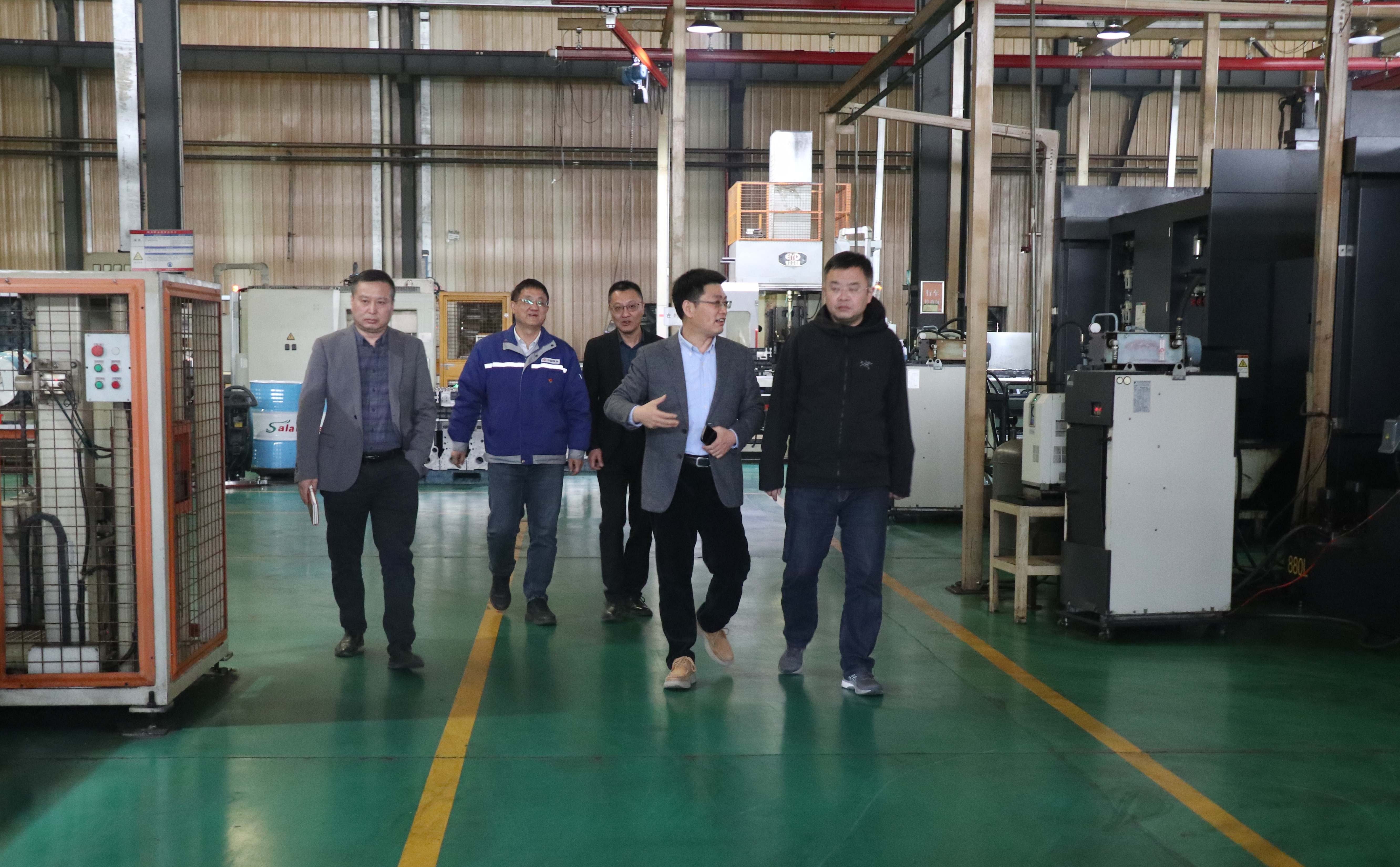 图为督查组一行审查机加工厂试制车间_网站.jpg 币信钱包